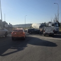 גבר נפצע באורח בינוני בתאונה עם מעורבות משאית ב'נווה מיכאל'