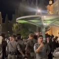 "תתעוררו לפני שיהיה מאוחר" 